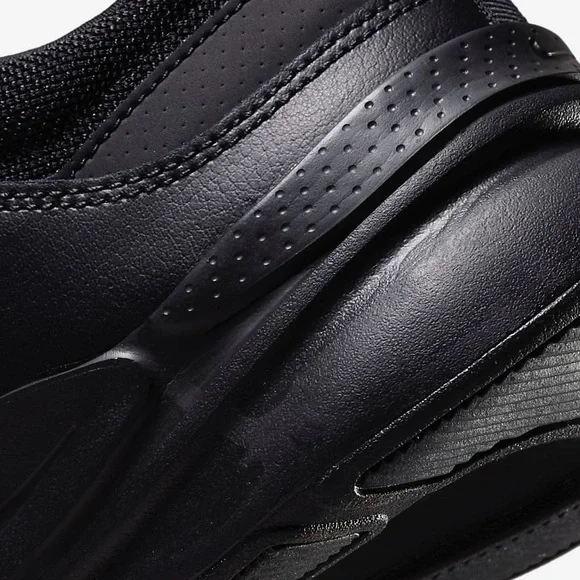 NEW IN BOX Nike Defy All Day Men's Training With Traction Shoes Multiple Sizes - Picture 7 of 8